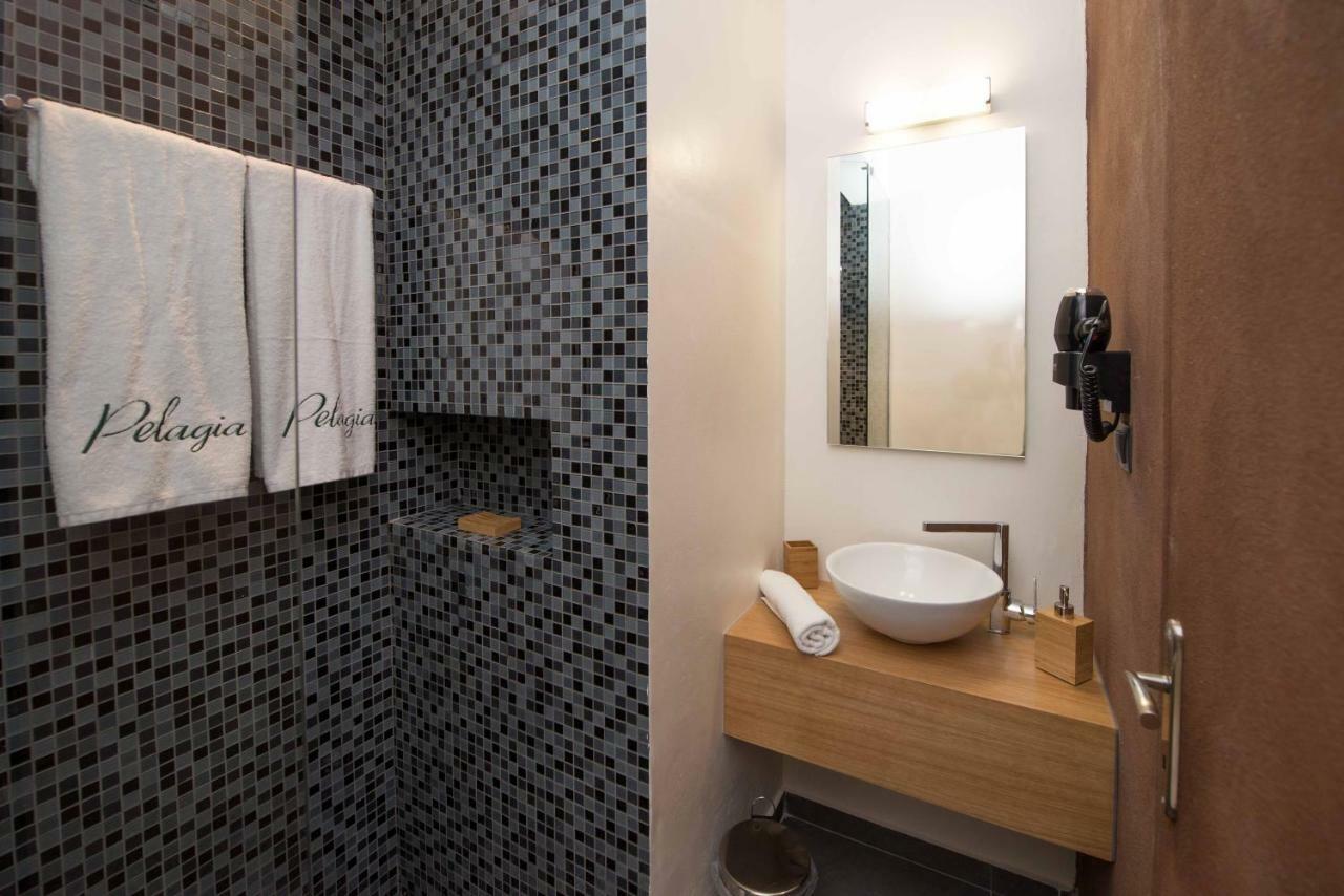 Pelagia Sea Side Apartment *